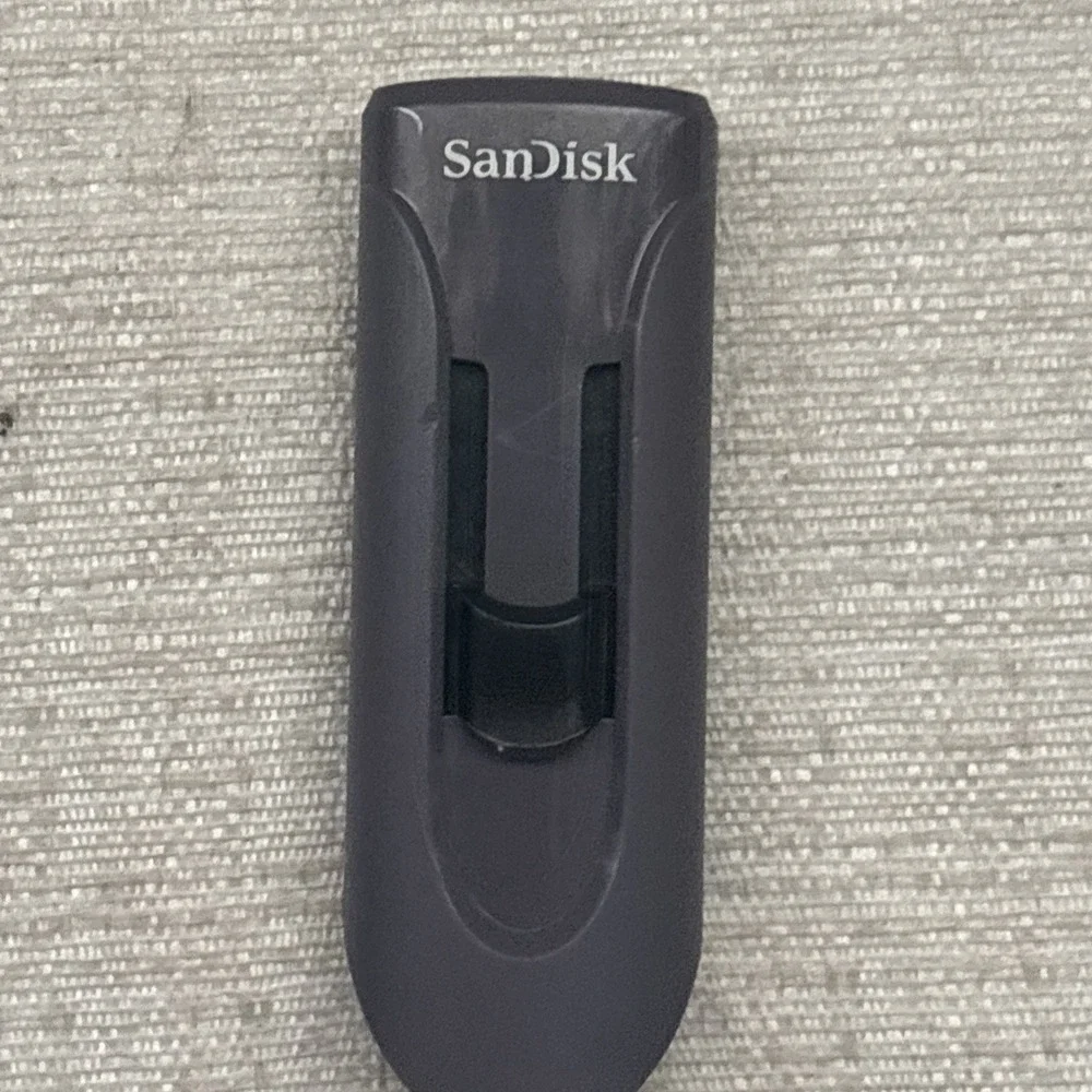 Sandisk Cruzer Glide 3.0 32GB USB Flashdrive - Picture 2 of 4